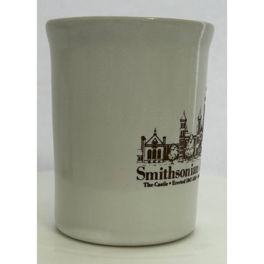Smithsonian Institution Castle Mug Bennington Potters Vermont White 1340 DG VTG - Picture 2 of 6